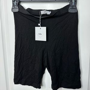Adika Biker Shorts